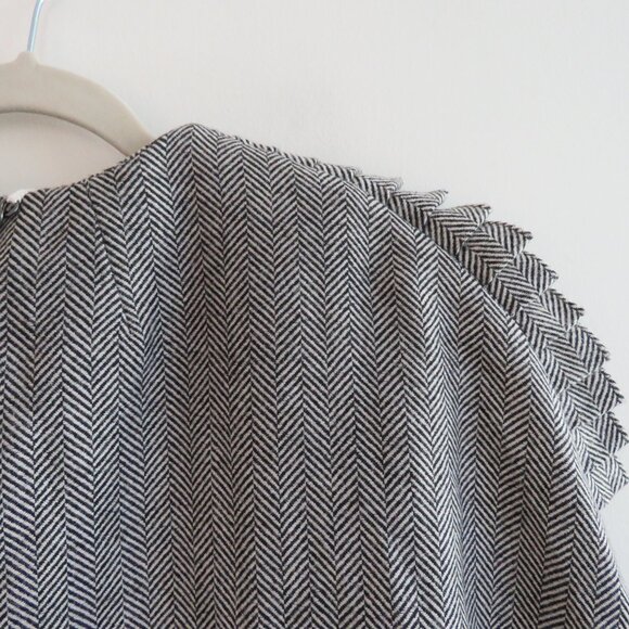 BANANA REPUBLIC X OLIVIA PALERMO Herringbone Ruffle Cape Academia Wool Blend XS - Picture 11 of 16